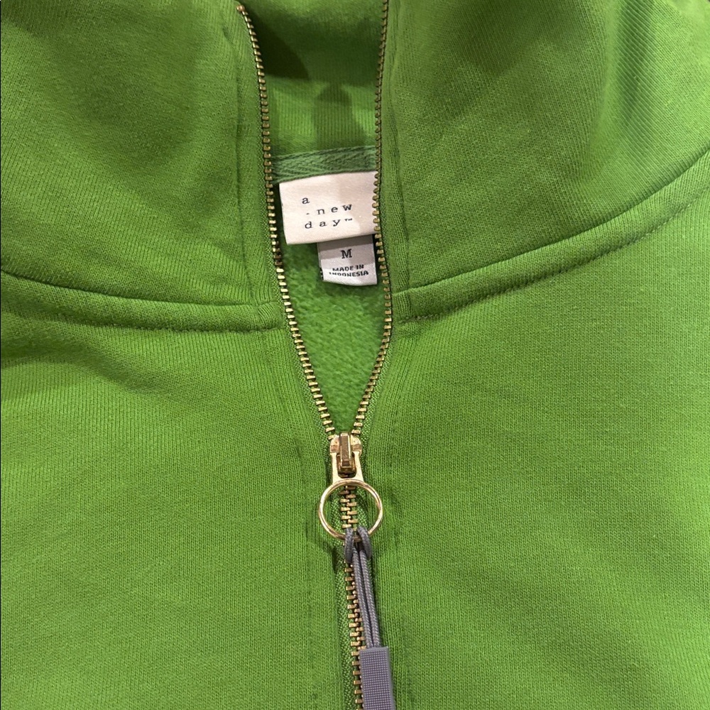 Half zip pullover medium - image 2